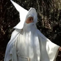 Leader of White Triangles